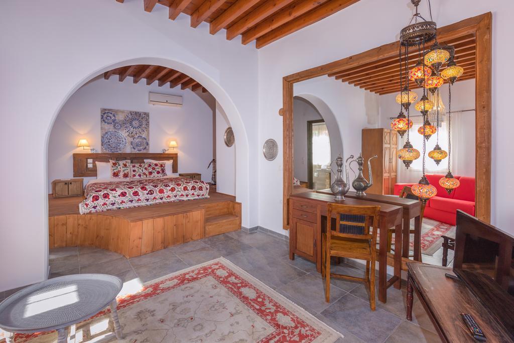 Saint Artemios Hotel And Oriental Suites Rhodes City Zewnętrze zdjęcie
