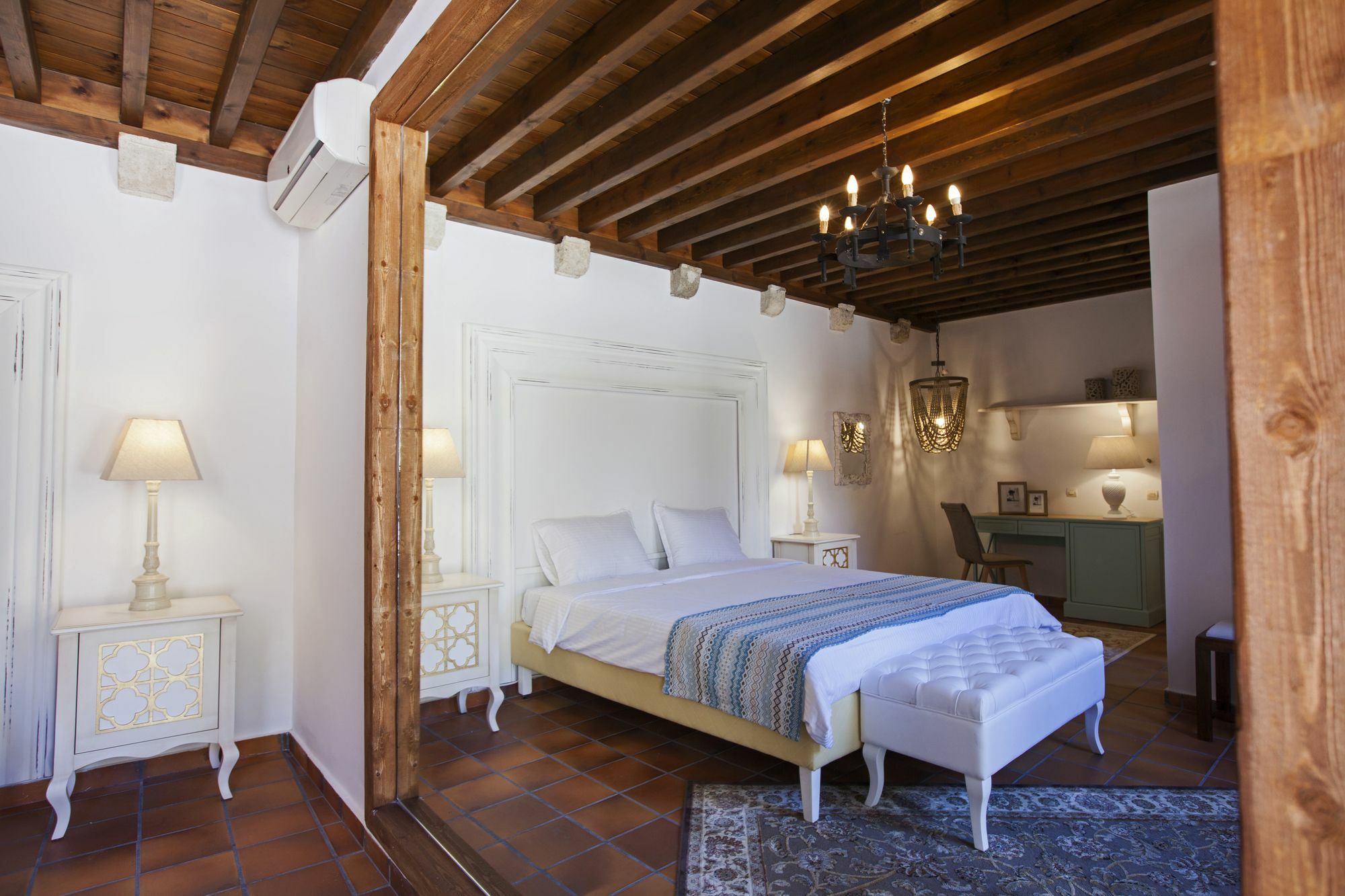 Saint Artemios Hotel And Oriental Suites Rhodes City Zewnętrze zdjęcie