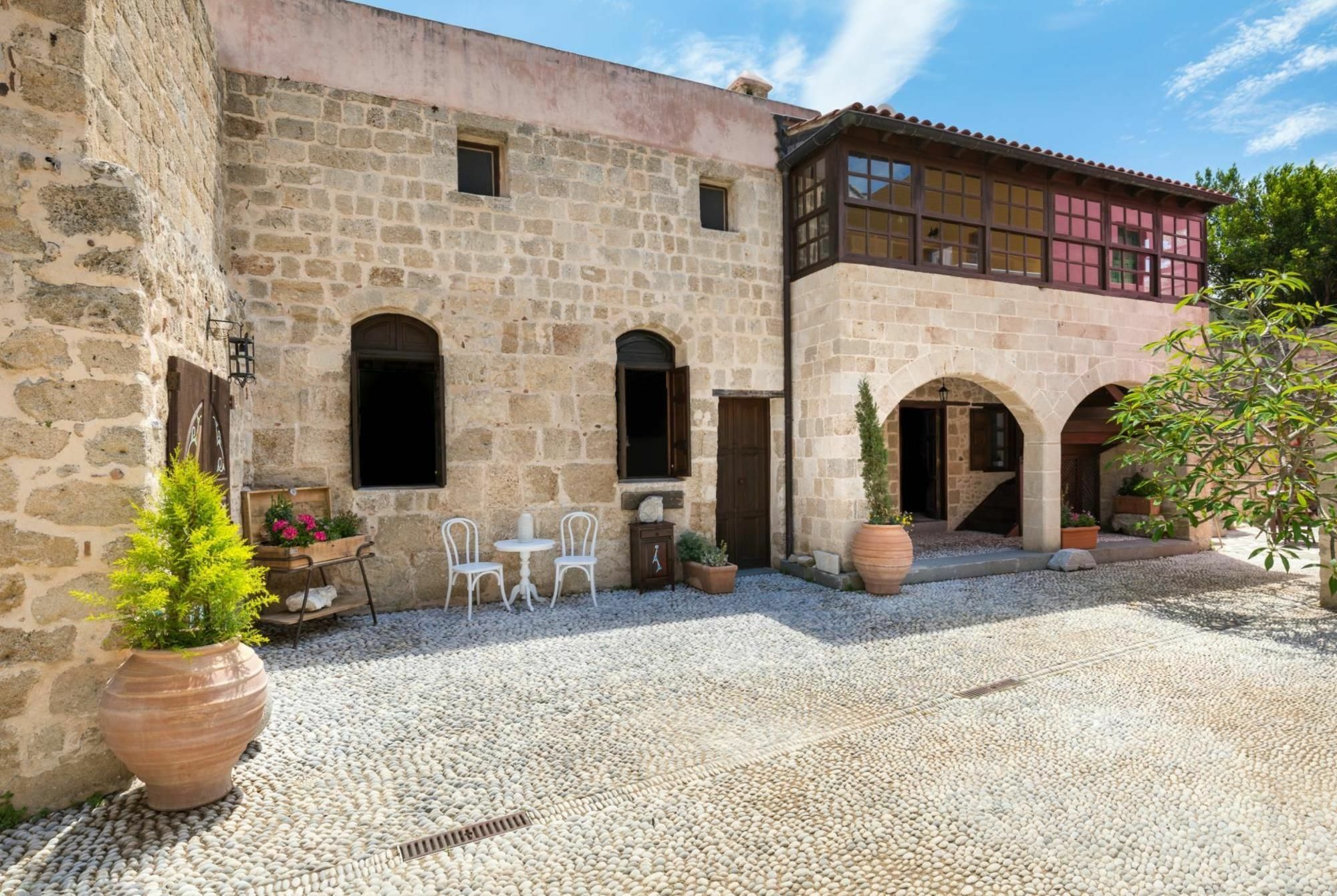 Saint Artemios Hotel And Oriental Suites Rhodes City Zewnętrze zdjęcie